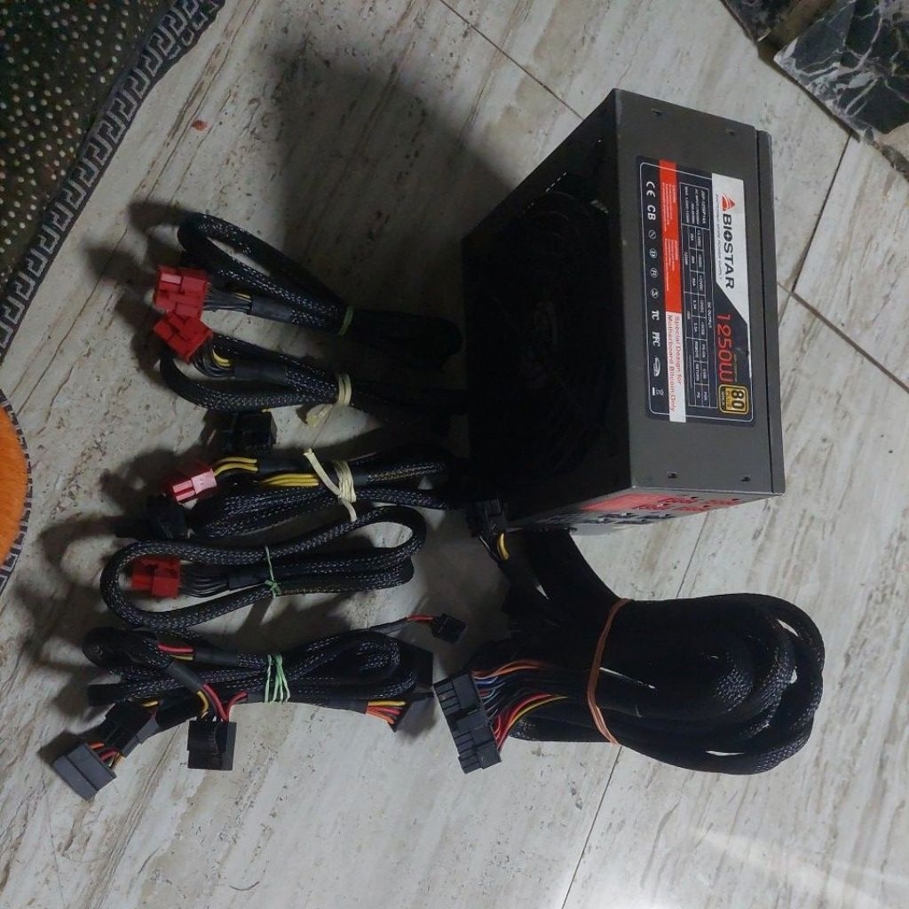 psu biostar semi modular 1250w 80+gold