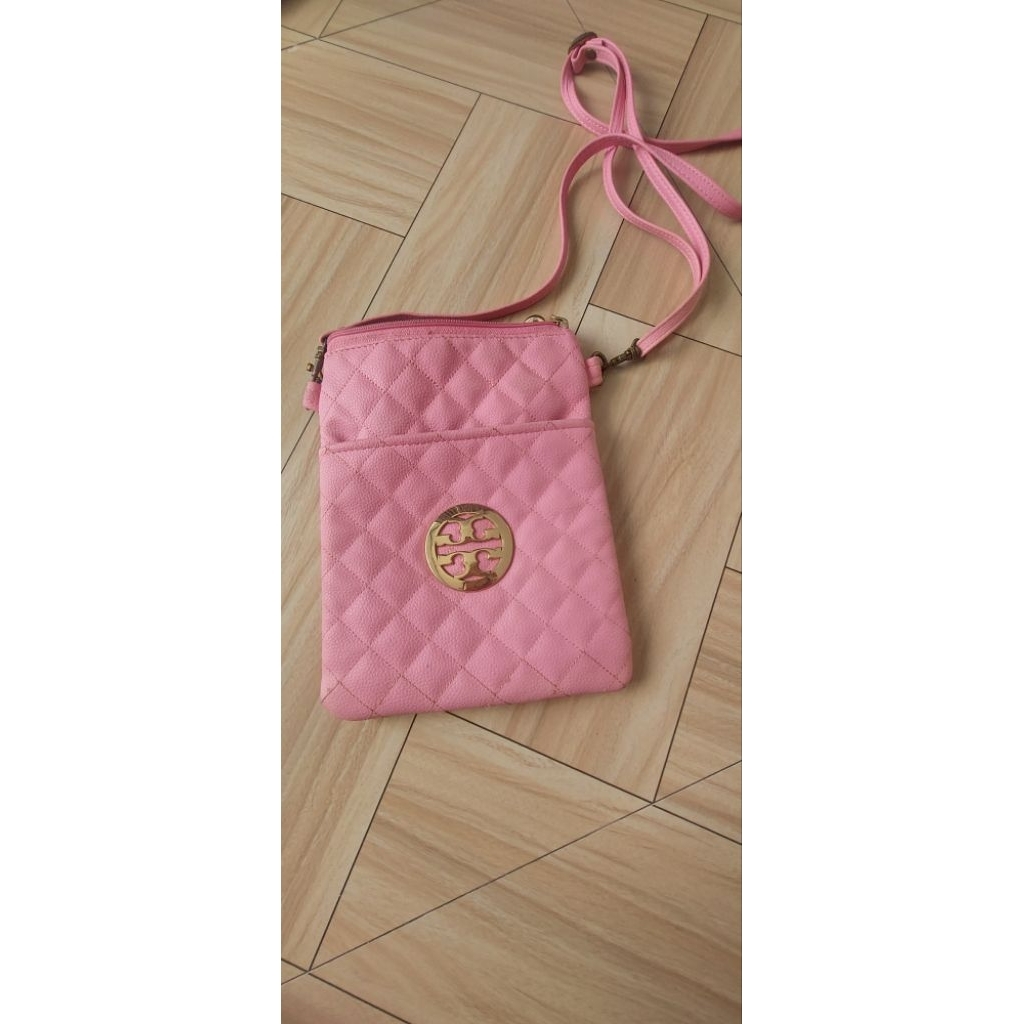 Preloved Tas hp warna pink