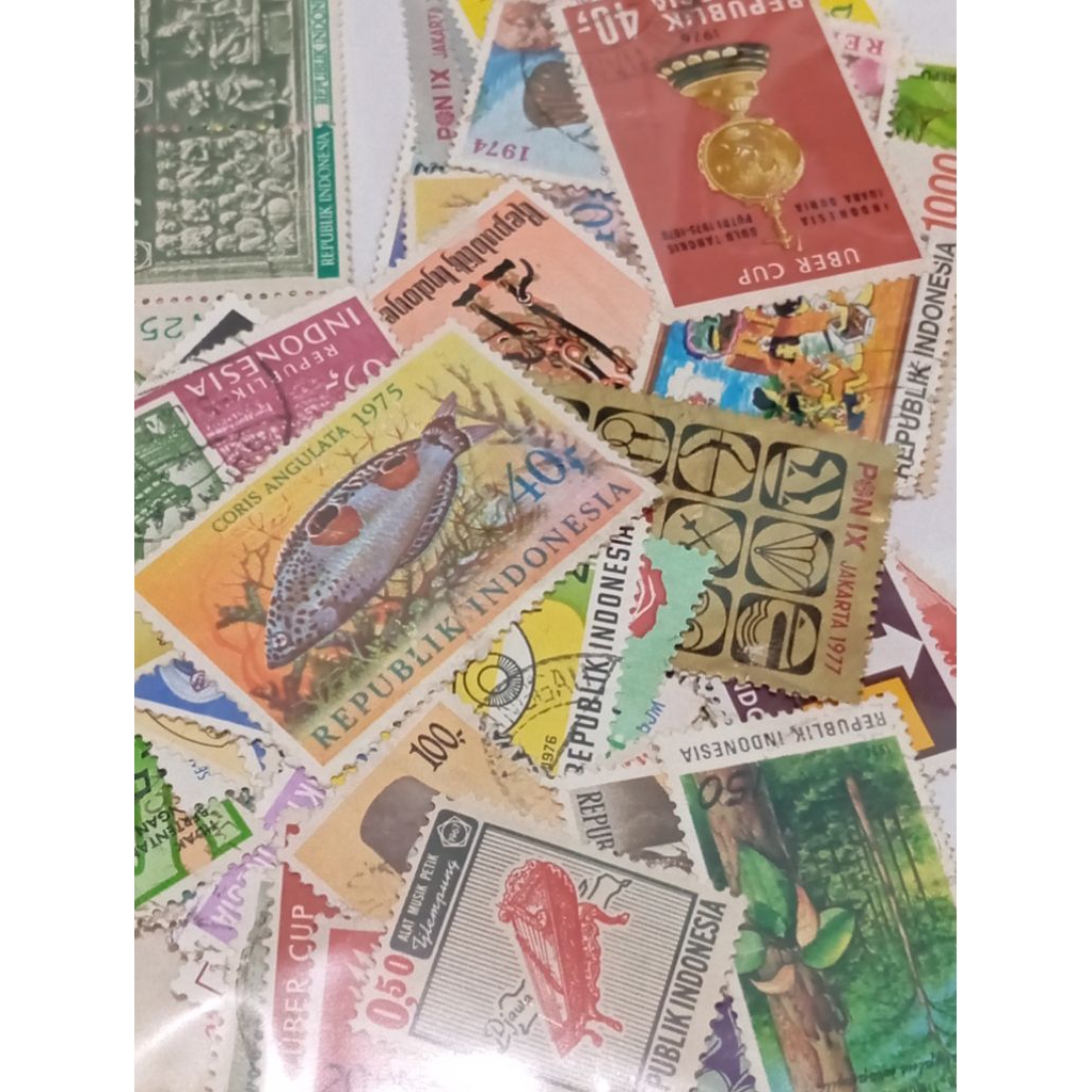 

Prangko Indonesia 100pcs