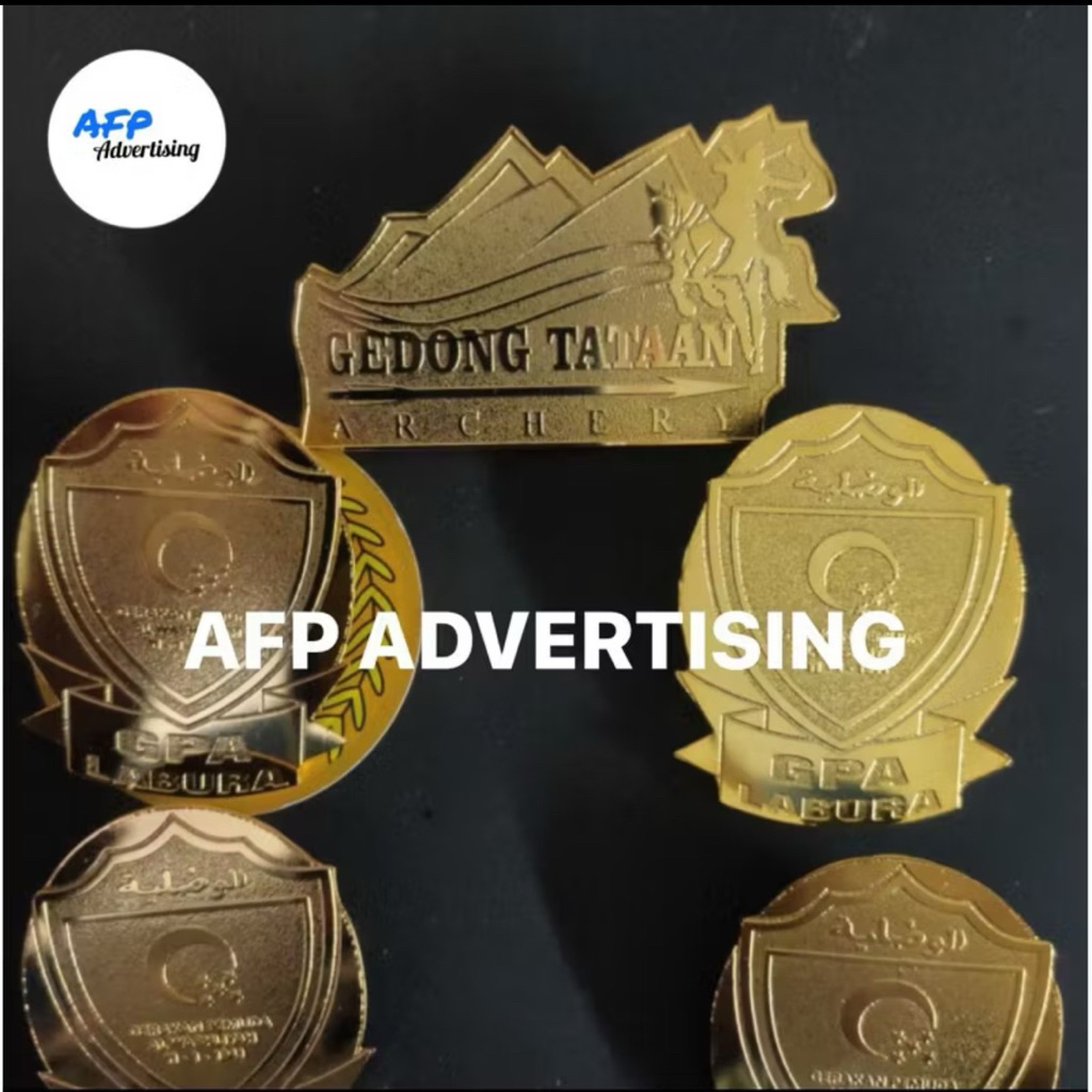 pin kuningan custom / pin magnet kuningan / pin enamel custom / pin logam custom