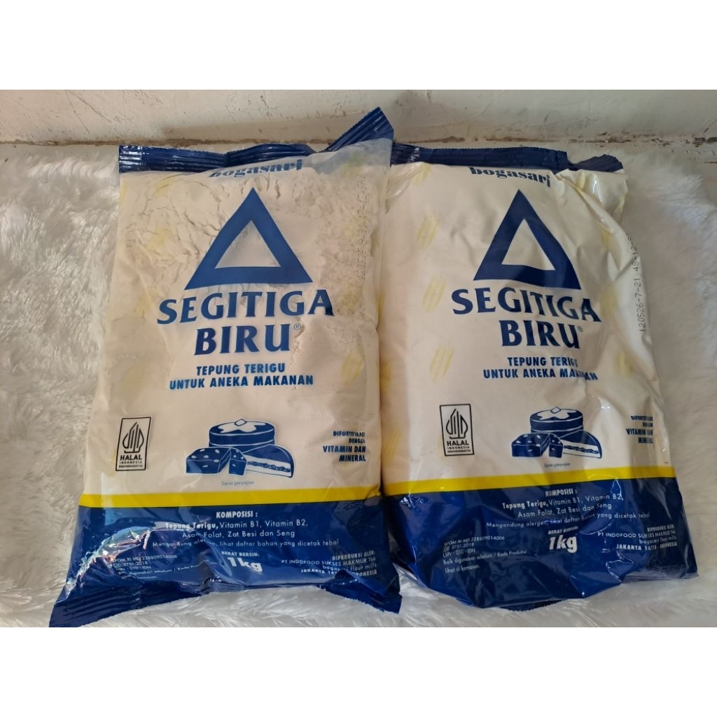 

Tepung Terigu Segitiga Biru 1kg