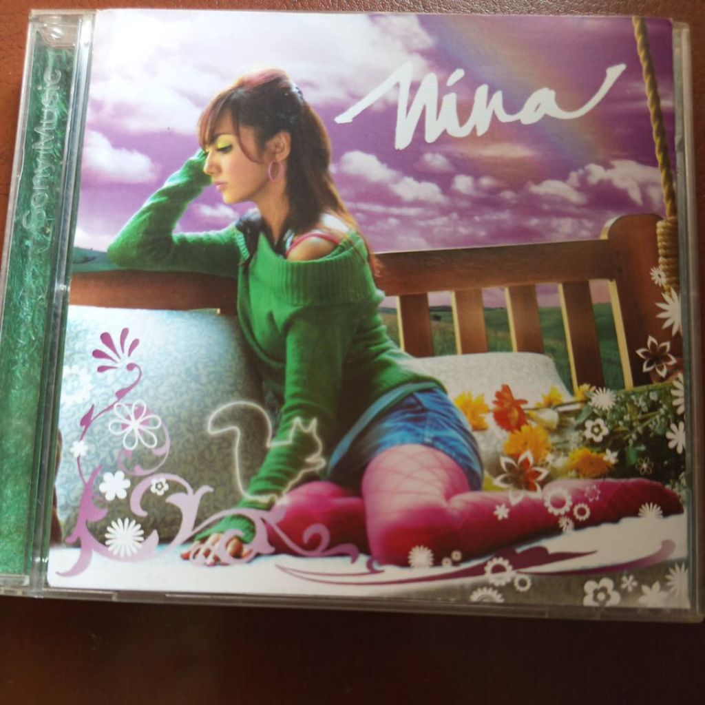 CD Musik Indonesia NINA