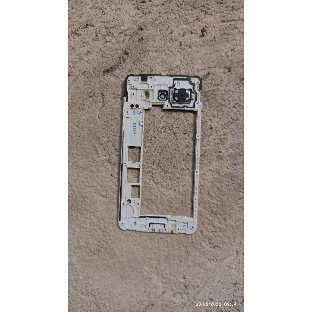 speaker/ tutup mesin Samsung j7 2016