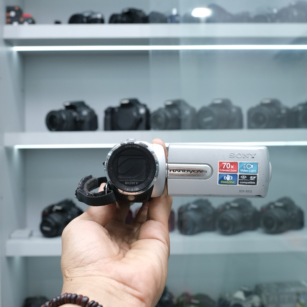 HandyCam Sony DCR SX22E Kamera Murah Bagus