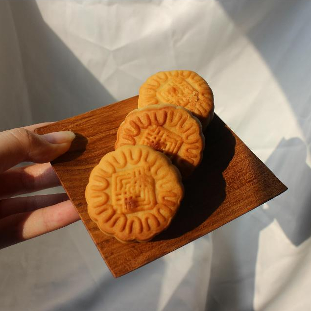 

Kue Pia SN (Isi 9 Pcs) Bakpia Kacang Hijau Asli - Snack Food