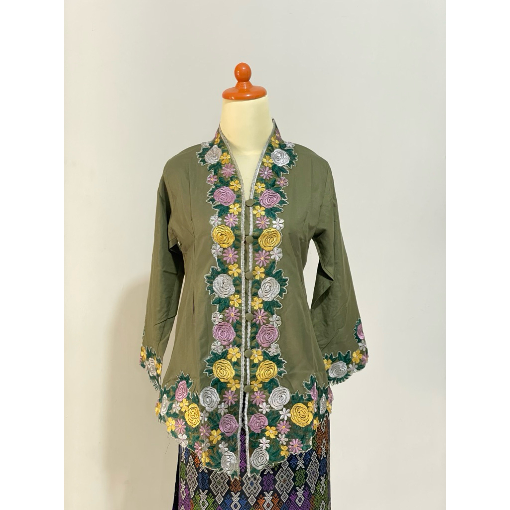 KEBAYA ENCIM WARNA SENADA MODERN BORDIR MOTIF BUNGA - HIJAU ARMY