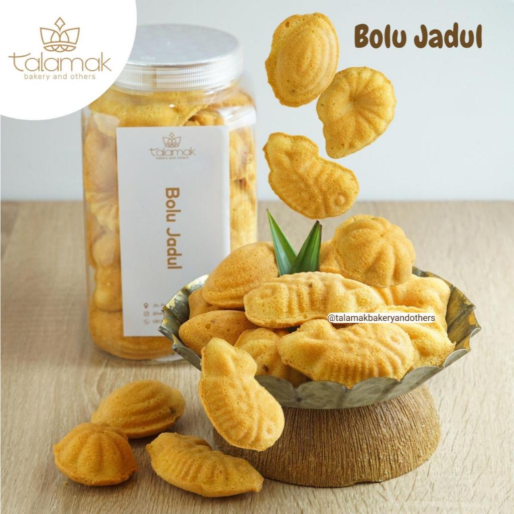 

Kue Bolu Jadul Ikan Talamak Bakery & Others