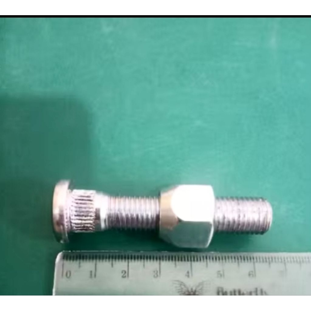 Baut roda Honda Panjang (6cm seluruhan)