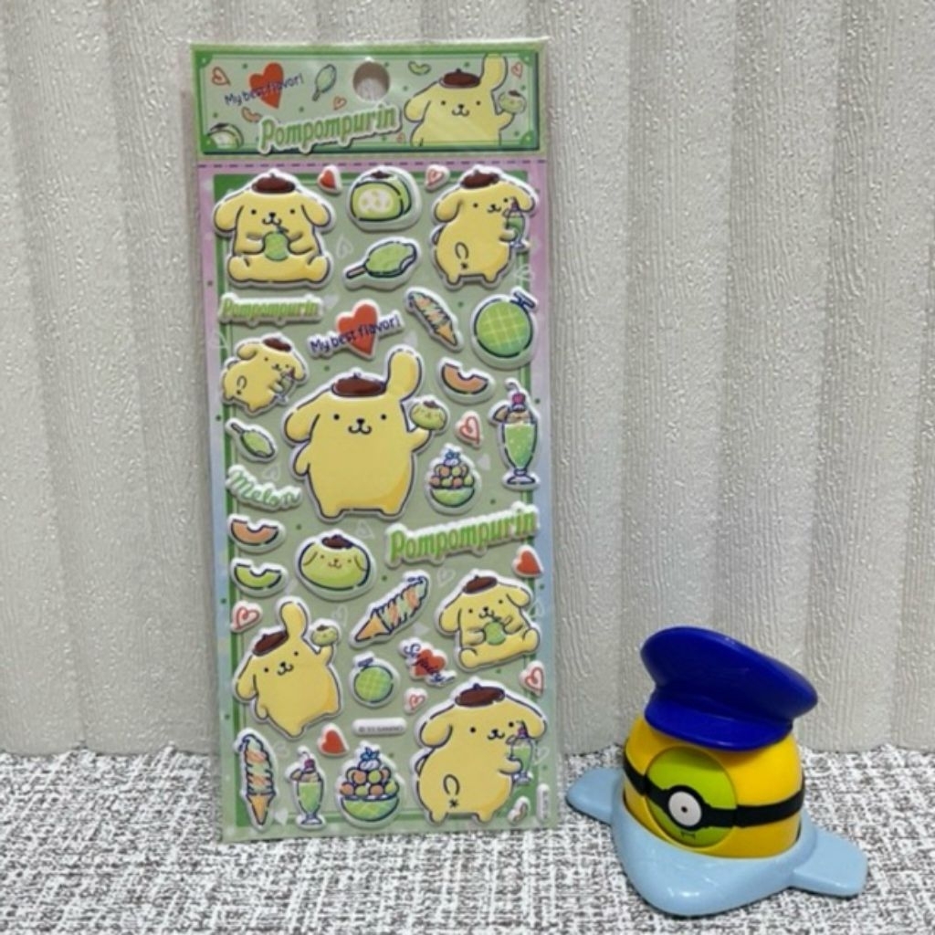

Stiker Pompompurin sanrio