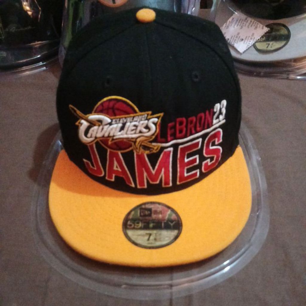 topi new era cavaliers cleveland james lebron 23. fitted