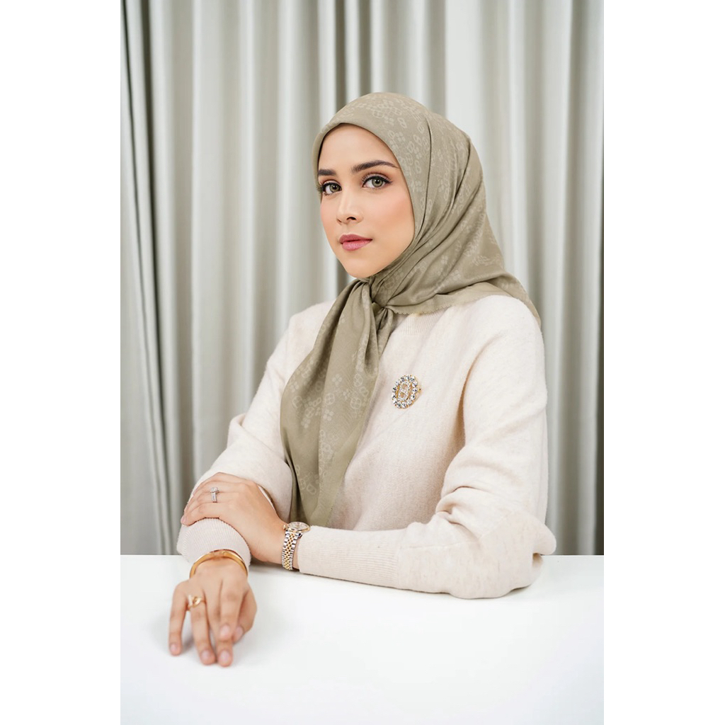 Buttonscarves Monogram scramble Overcast