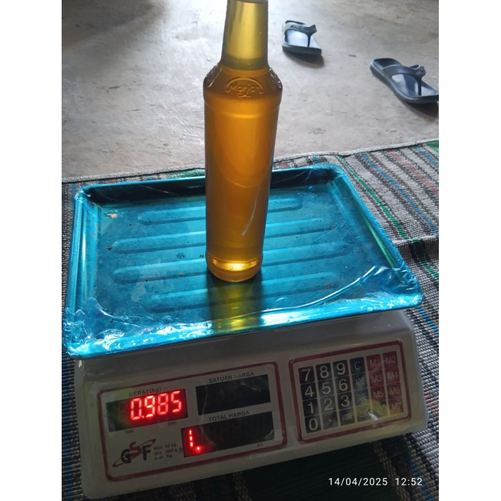 

madu multivora asli dari peternak lebah //kemasan besar 985gr. kecil berat 330gr