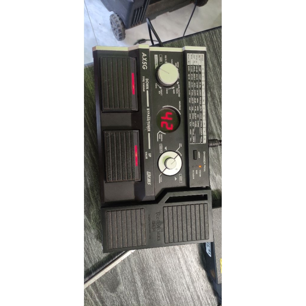 Efek Gitar KORG AX5G