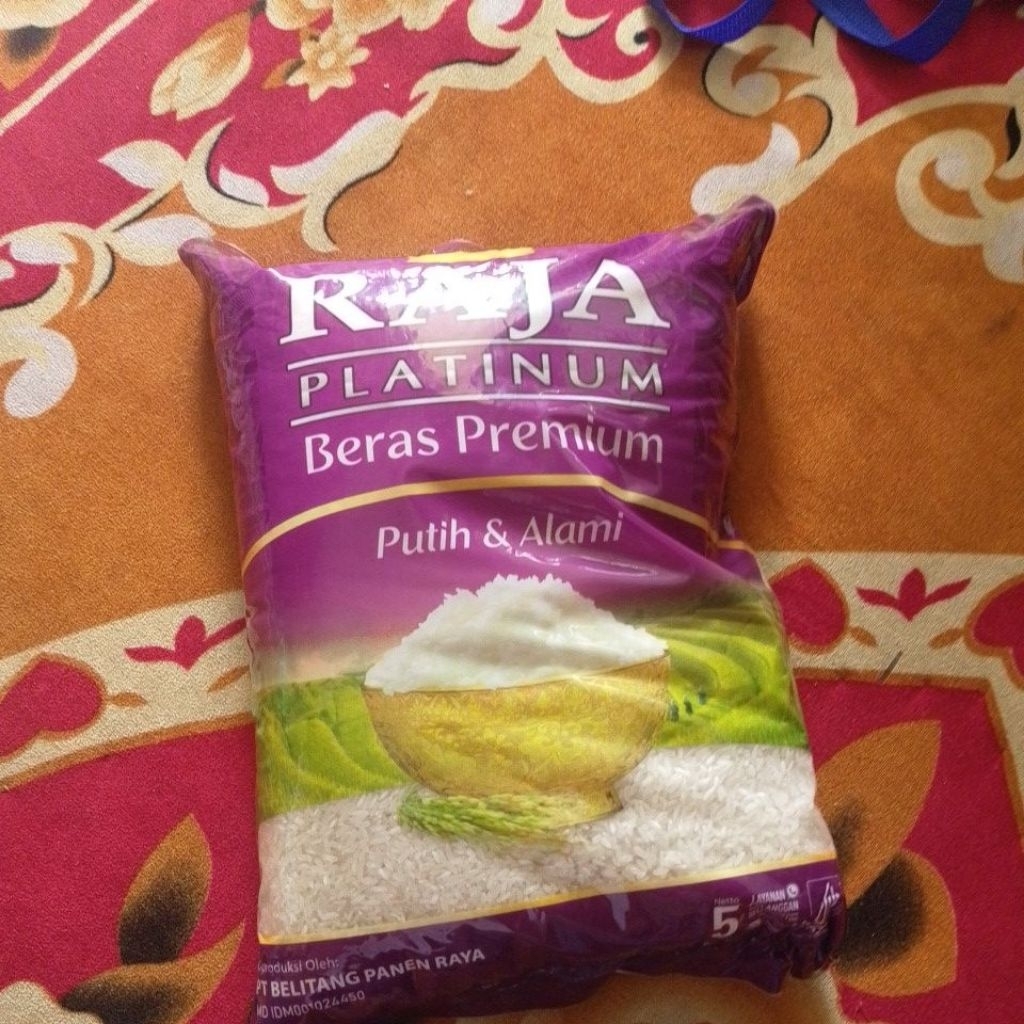 

Beras raja platinum repacking 1 kg