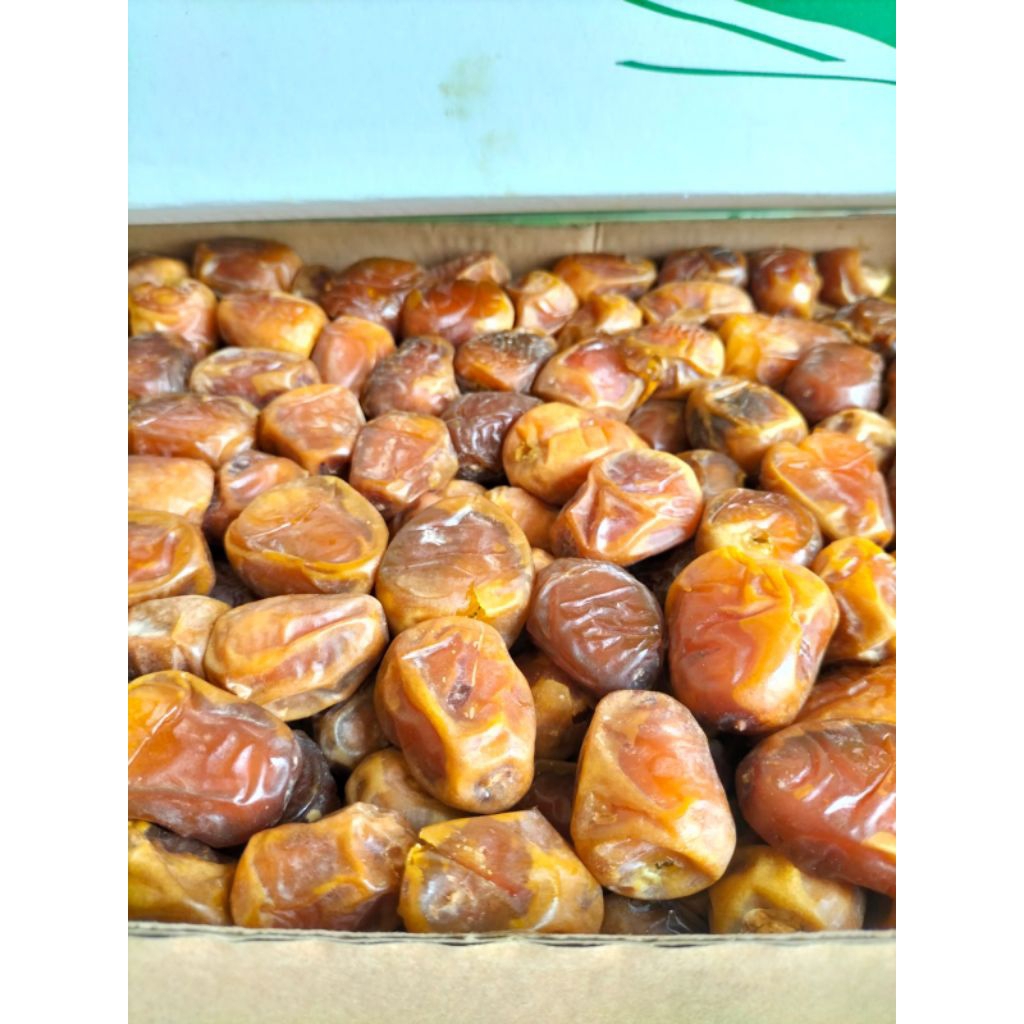 

KURMA SUKARI, KURMA SUKARI KEMASAN 1KG, KURMA MANIS, KURMA LEMBUT