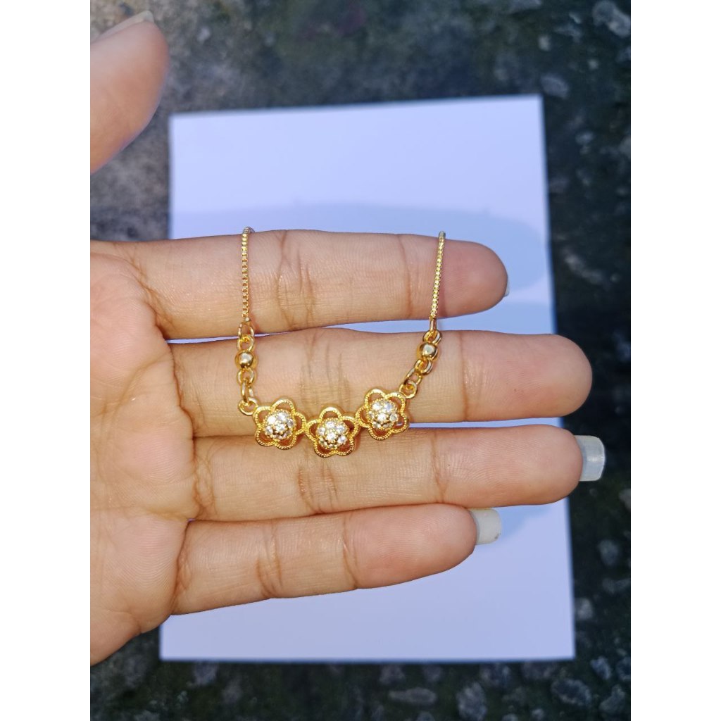 

Kalung Berlian Baja Titanium Emas Kristal Perhiasan Fashion Wanita