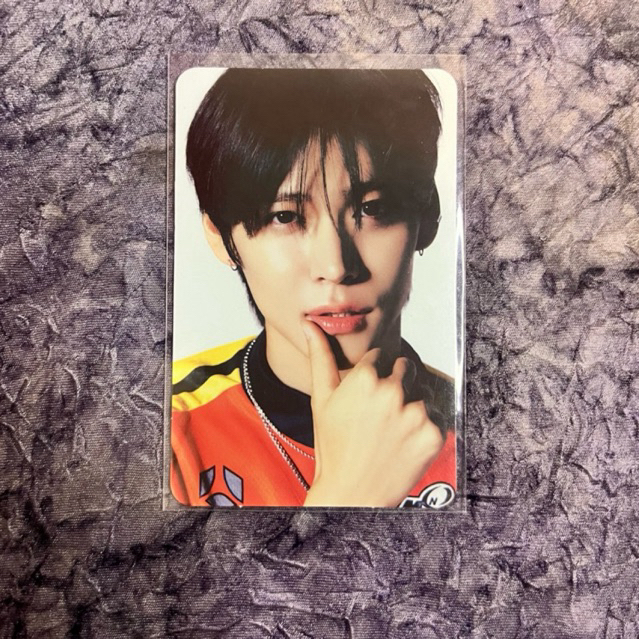 BACA DESK  Official Photocard Eunseok bibir