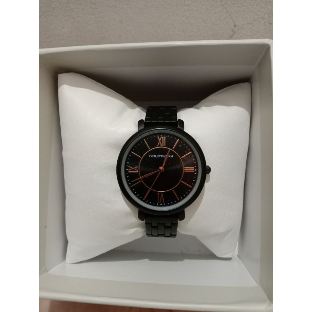 PRELOVED JAM TANGAN BERRYBENKA JAM TANGAN WANITA
