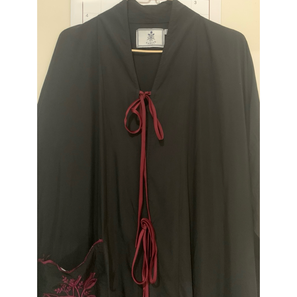 JANGAN DICO UDAH PESENAN AAFIYA Noura Abaya Black Maroon Tencel size M PL 1x pakai sebentar banget