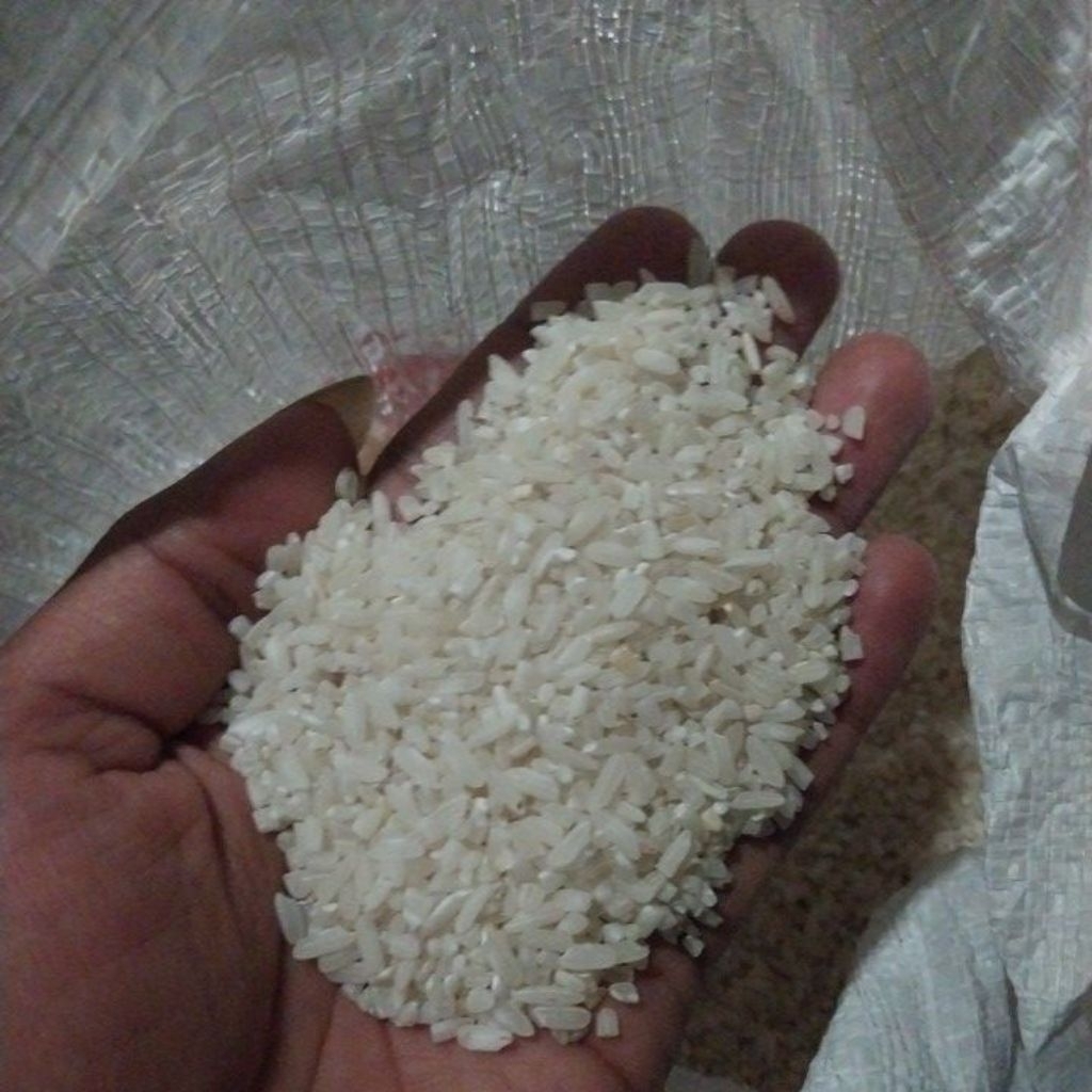 

BERAS LOKAL SUPER SELEP SENDIRI