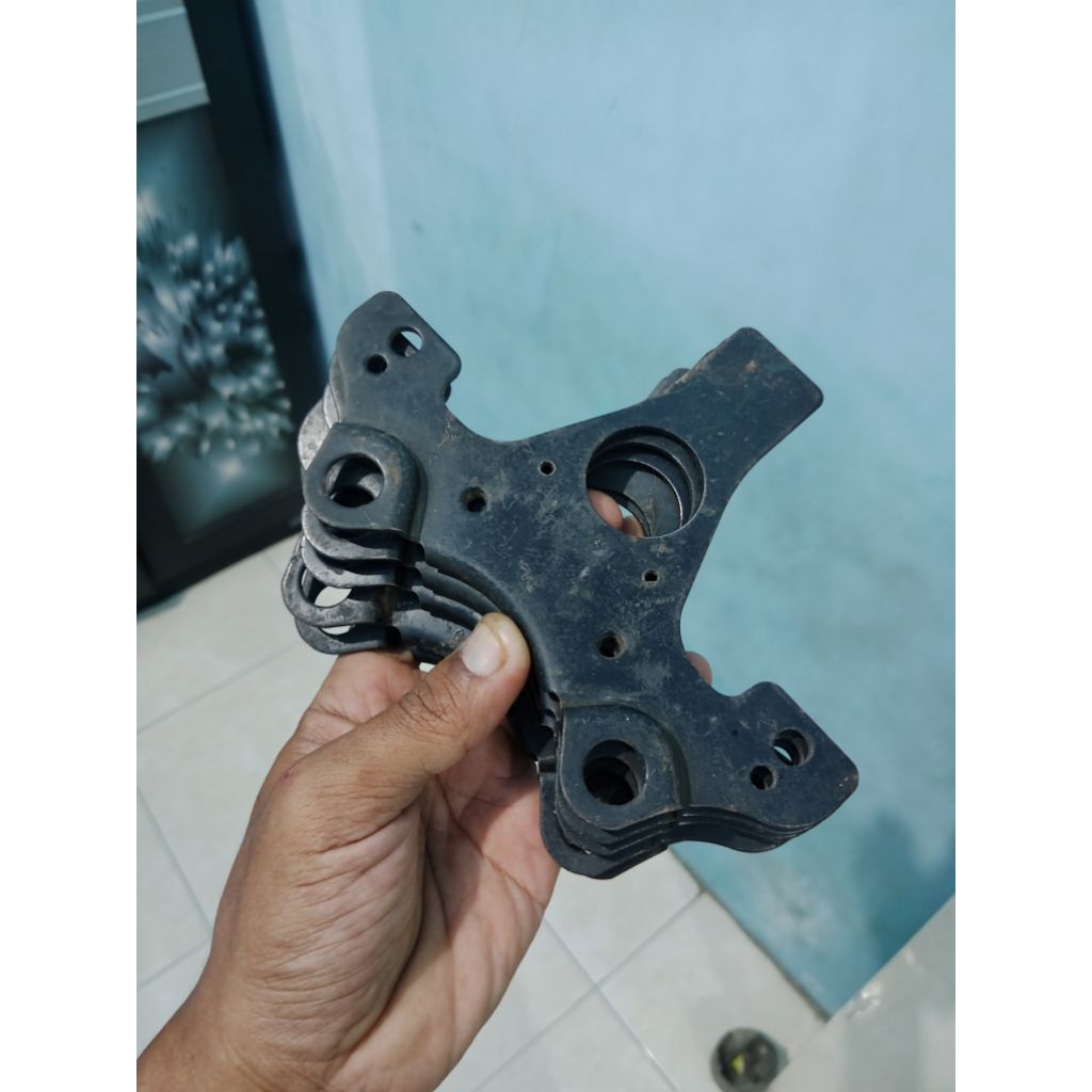 Pangkon spidometer gl 100/125 tahun 79 original