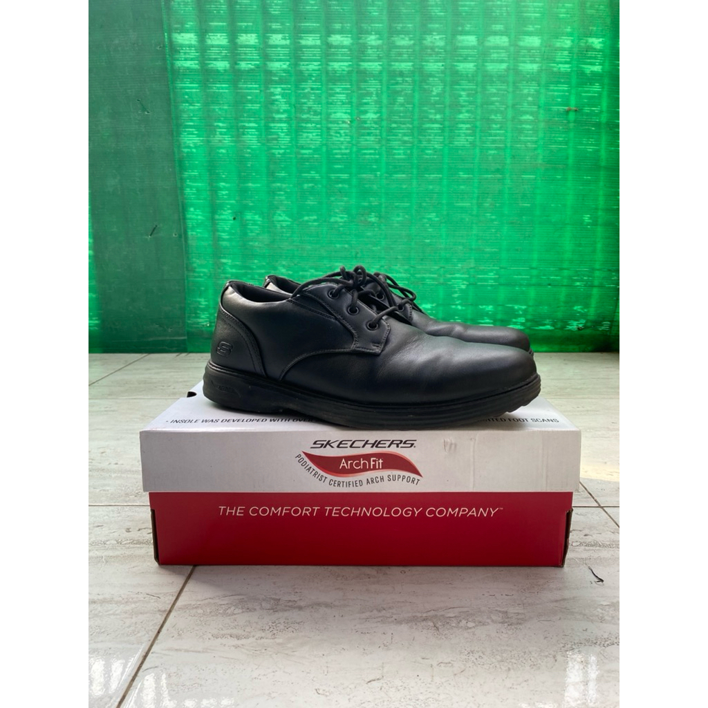 Skechers Arch Fit Ogden 43