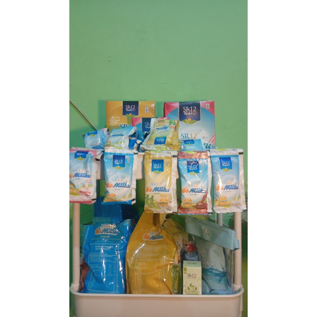 

Gomilku Pouch Mix Varian (Straw, Coklat, Ori)