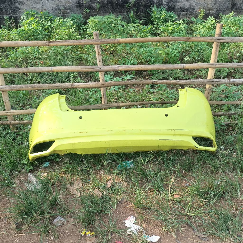 Bemper belakang Yaris 2018 2019 2020