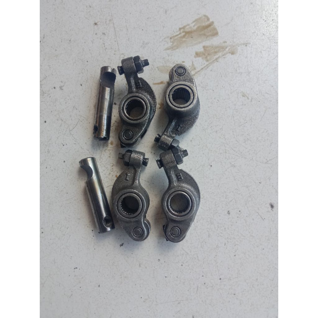 Platuk klep sepatu klep Honda Vario 125 Vario 150 original copotan secend