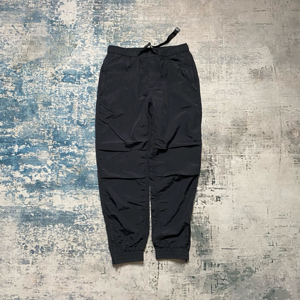 MUSINSA STANDART BLACK TRACKPANTS