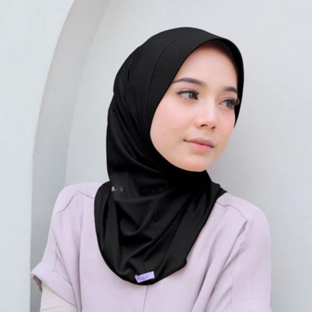 BERGO ELZATTA ZARIA CASUAL KERUDUNG ELZATTA JILBAB ELZATTA HIJAB ELZATTA JILBAB ELZATTA HIJAB INSTAN