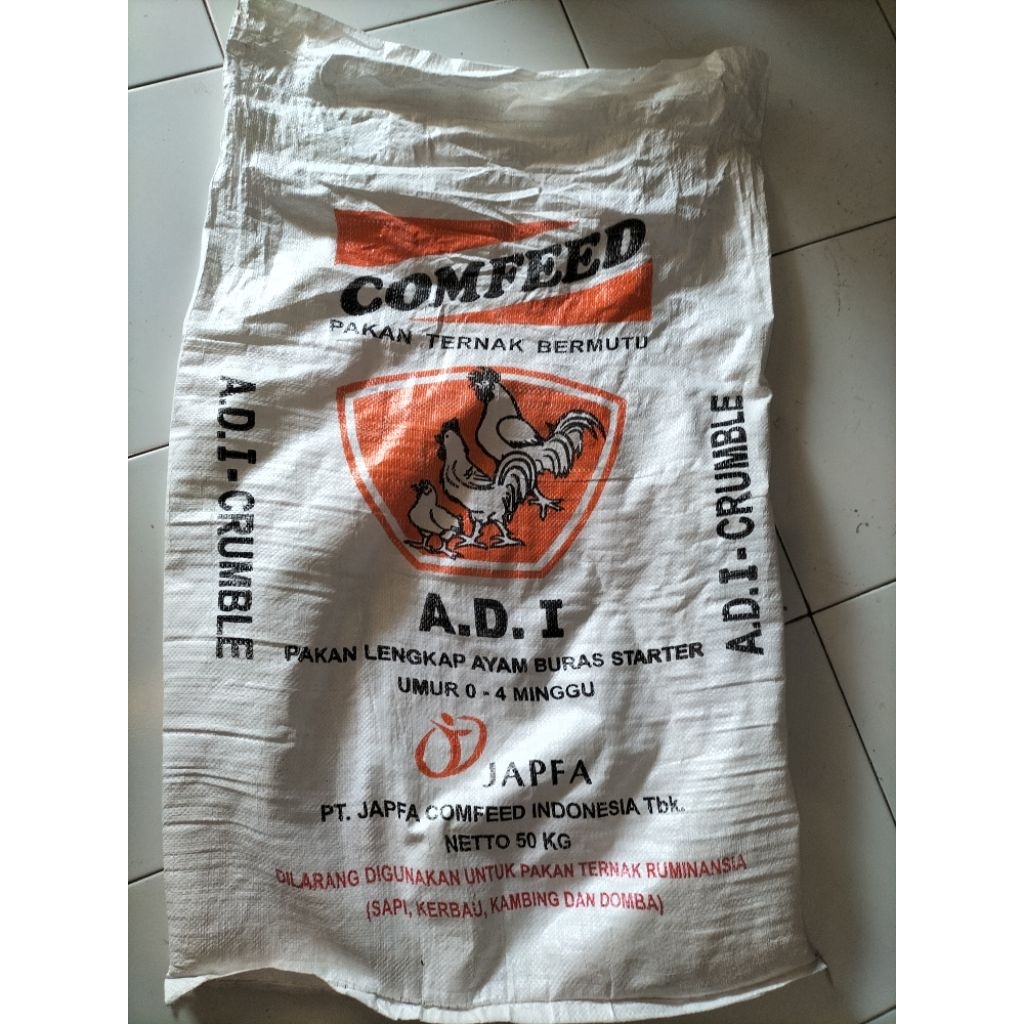 Karung bekas pakan ternak 50 kg