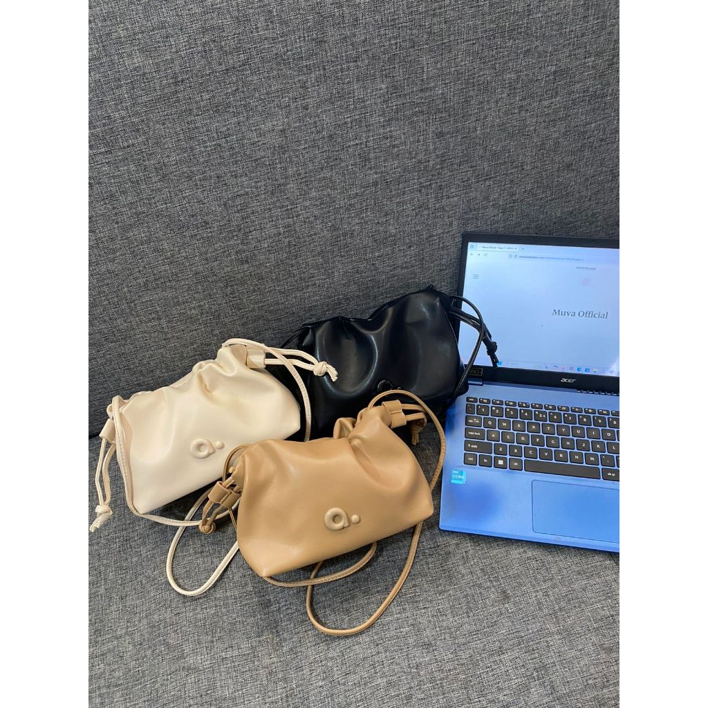 Tas Muva cloud shoulderbag