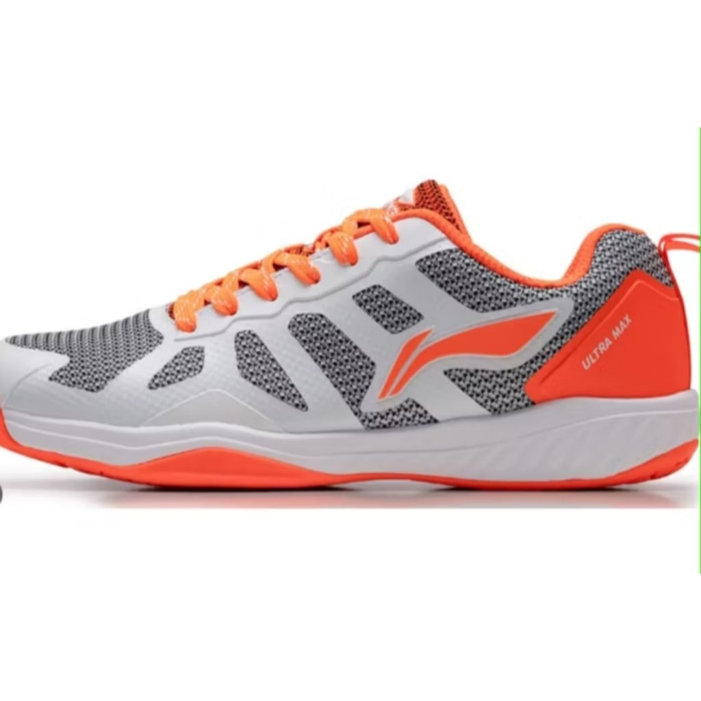Lining ultra max sepatu badminton