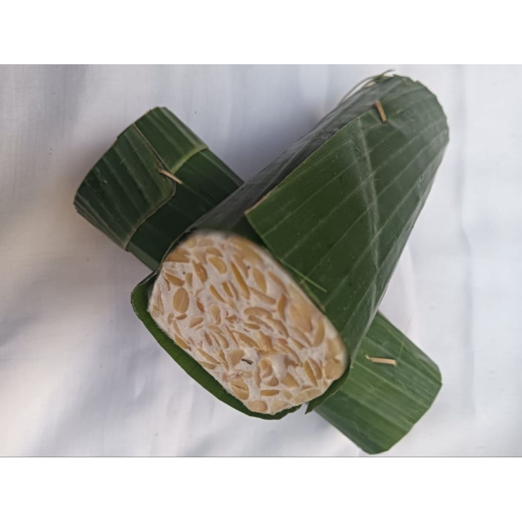 

Kirim Instan!!! Tempe Daun dan Tempe Plastik 1 ikat