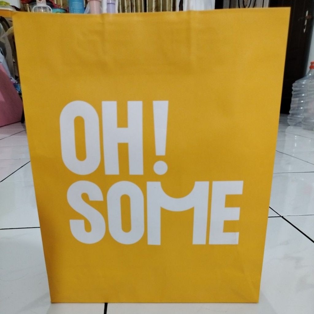 

Oh Some paperbag