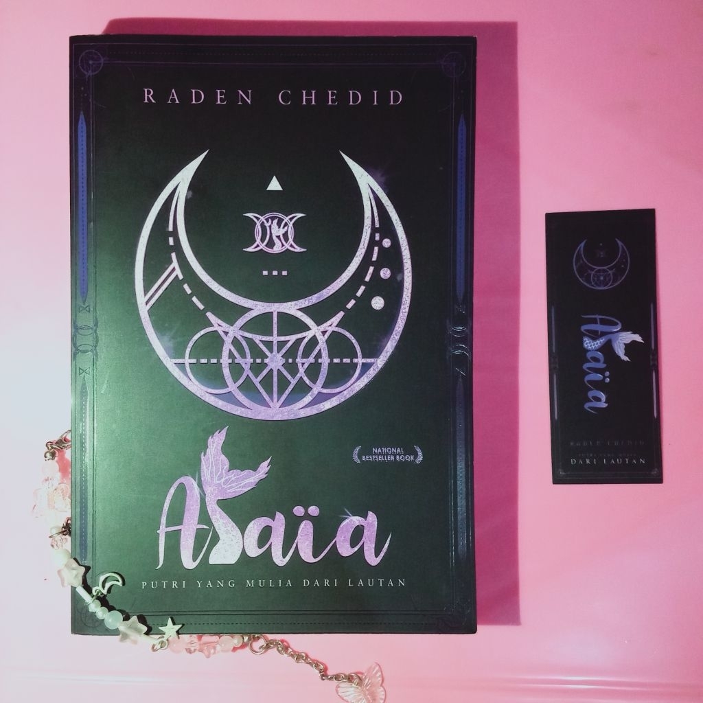 Preloved Original Novel Wattpad Bekas Alaia by Raden Chedid