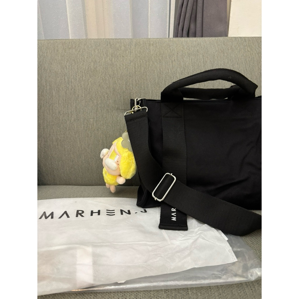 (Preloved) Tas Marhen J Full Black L