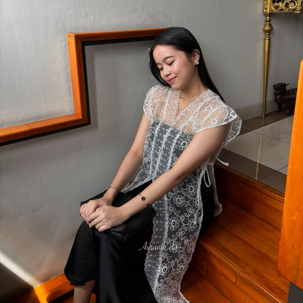 BEST SELLER VEST QUEEN TUNIK DAN PENDEK BRUKAT PUTIH ATASAN WNAITA ROMPI OUTER