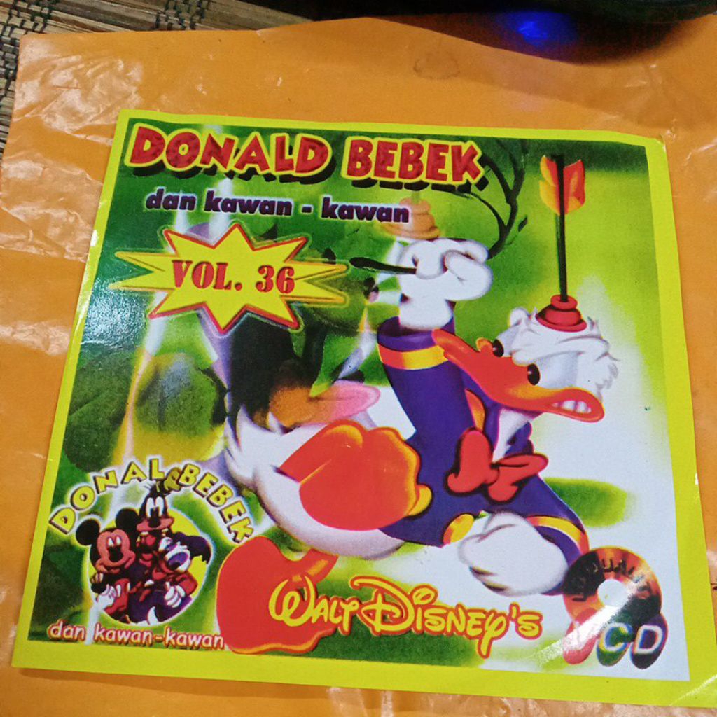 VCD DONALD DUCK D003