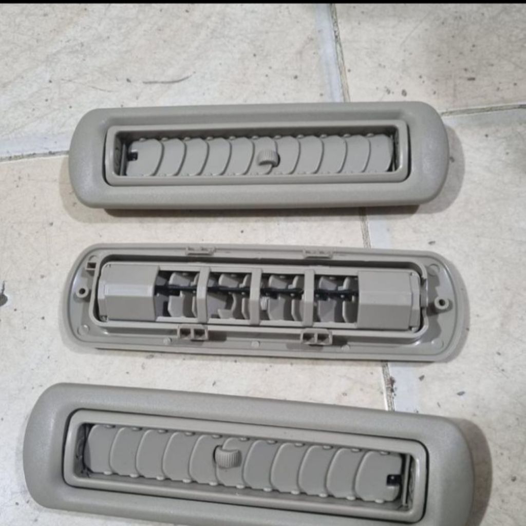 GRILL KISI AC ISI KISI AC INNOVA LAMA