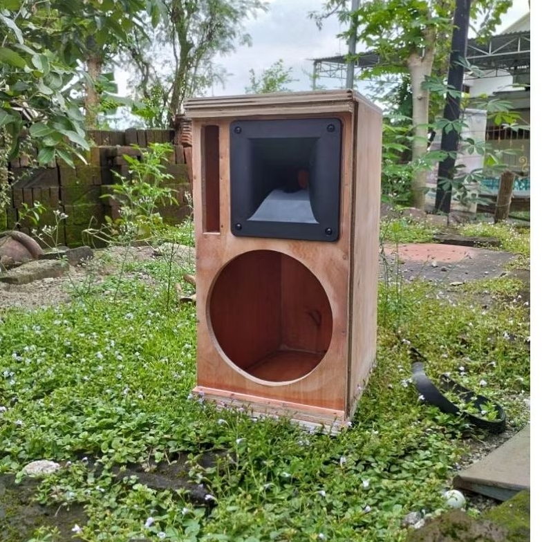 Box Monitor SR 8 Inch Single Tweeter Free Horn