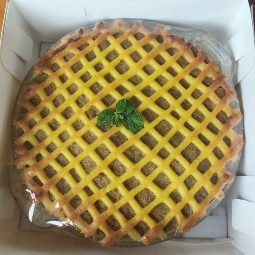 

Pirosoem (Pie Lembut Isian Daging Sapi) PO SEHARI Kemasan Mangkok Kaca Tahan Panas REUSEABLE