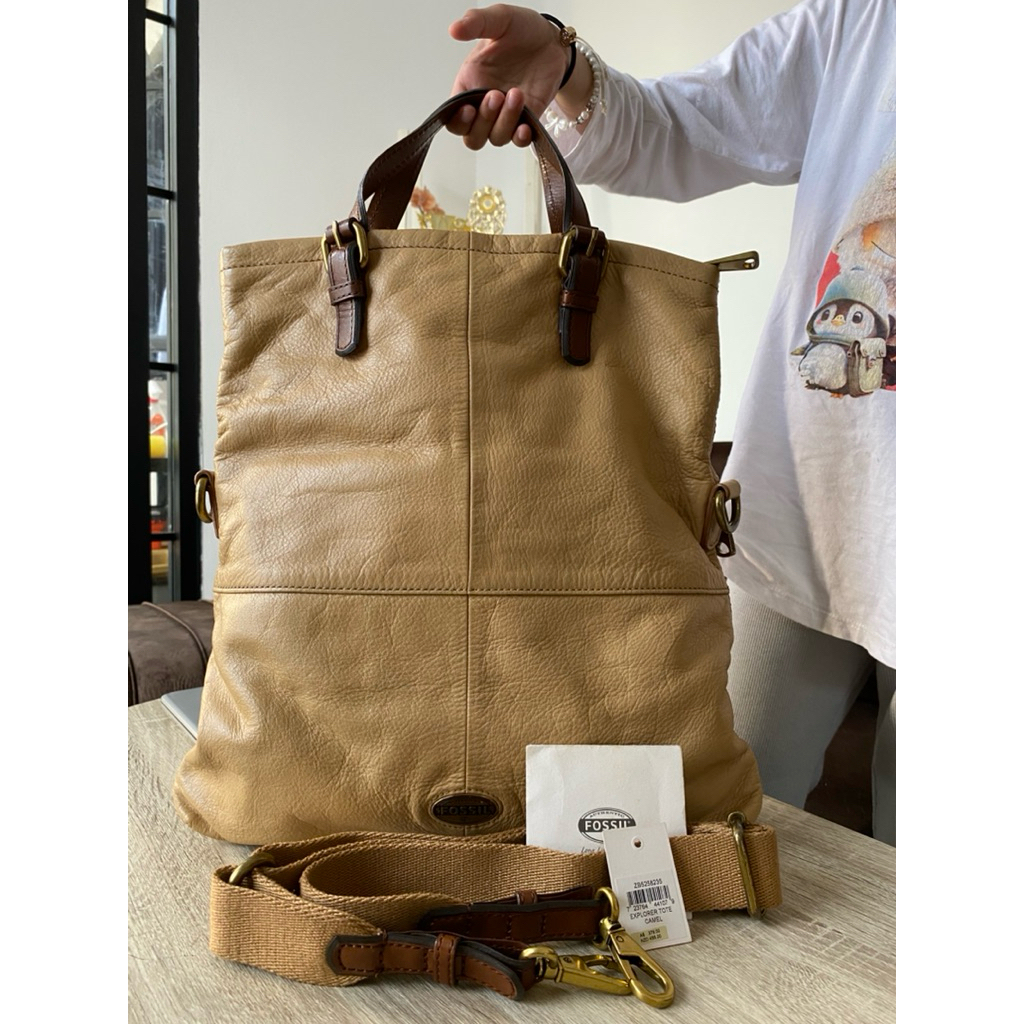 preloved f*ssil foldover explorer tote original - camel