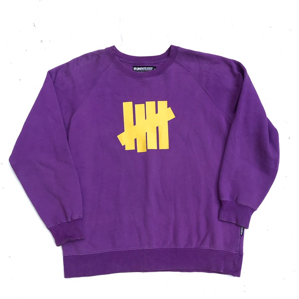 The Original Vintage Undefeated Jumper sweater Crewneck Mens X Large  Purple Fleece Long Sleeve Swea