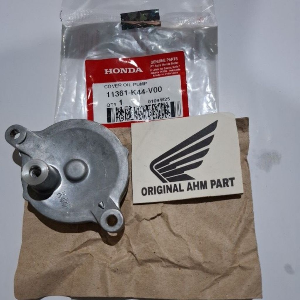Cover Oil Pump Tutup Pompa Oli Beat Scoopy Vario11361-K44-V00