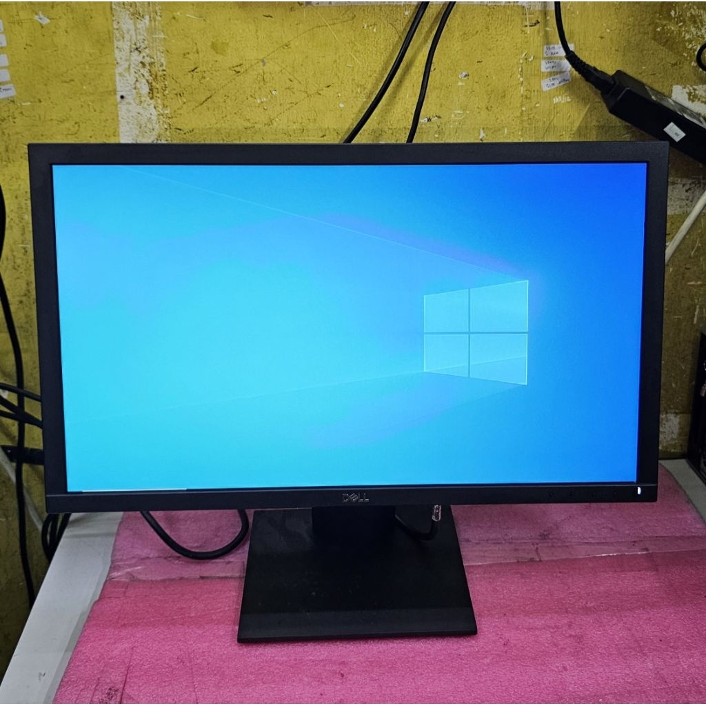 Monitor Led Dell E2220H 22 Inch Full HD 1920x1080 Lengkap Dus