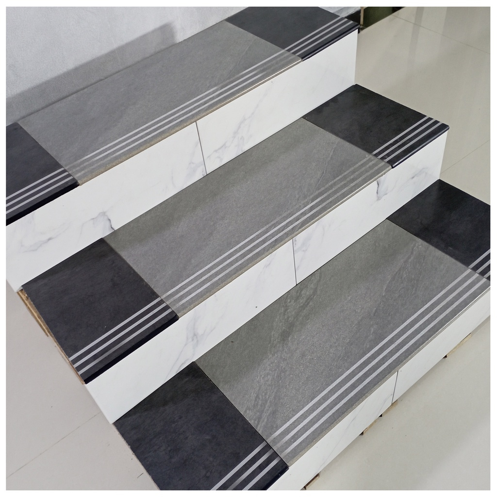 Stepnosing Granit 30x80 / 30x90 Kombinasi Abu Hitam Lappato Lantai Tangga Anti Selip Custom Pingul