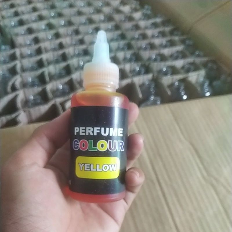 

pewarna parfum kuning biar bagus warnanya bro