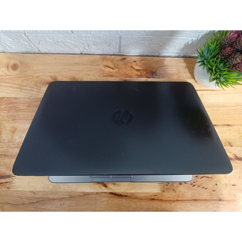 dijual laptop hp g2 core i5 ssd 128gb/ram 8gb